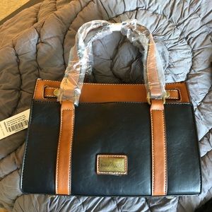 Brand new Simply Noelle purse